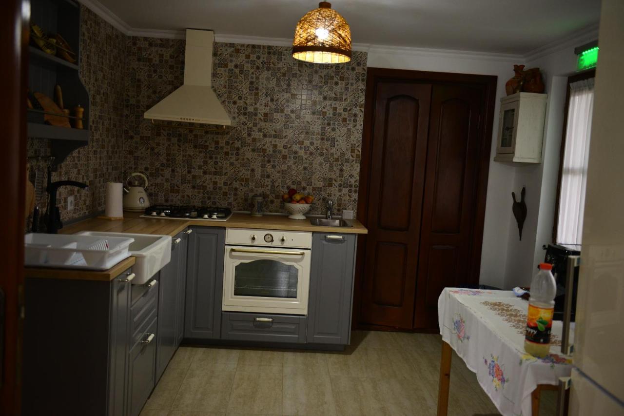 Dumbrava Hotel Uzlina Luaran gambar